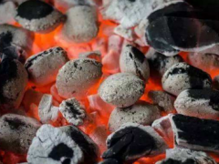 河北省嚴(yán)查劣質(zhì)散煤銷(xiāo)售點(diǎn)