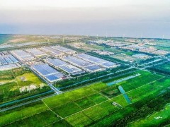 全國首個“源網荷儲”一體化示范項目全部風機吊裝完成！